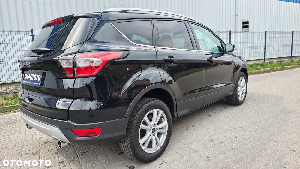 Ford Kuga 1.5 EcoBoost 2x4 Cool & Connect - 3