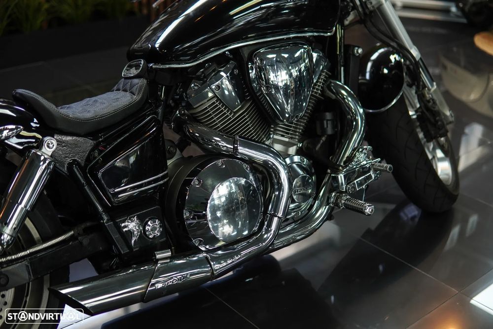 Honda VTX 1800 C - 10