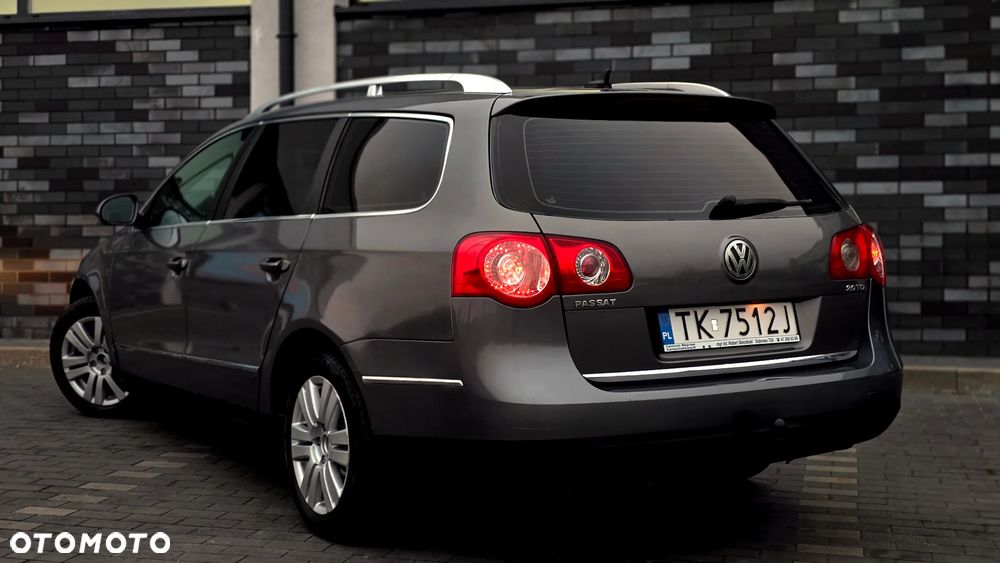 Volkswagen Passat Variant 2.0 TDI Highline DSG - 6