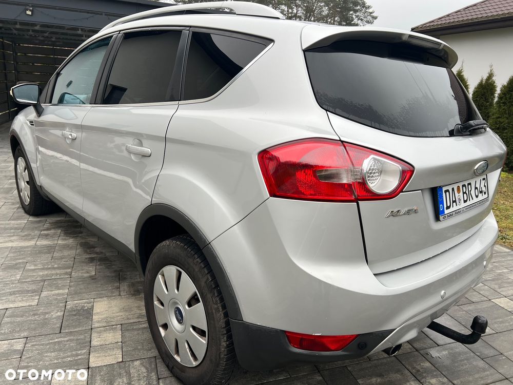 Ford Kuga 2.0 TDCi 4x4 Titanium - 3