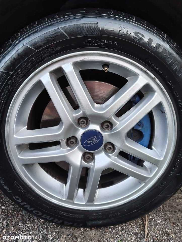 Ford Focus - 8
