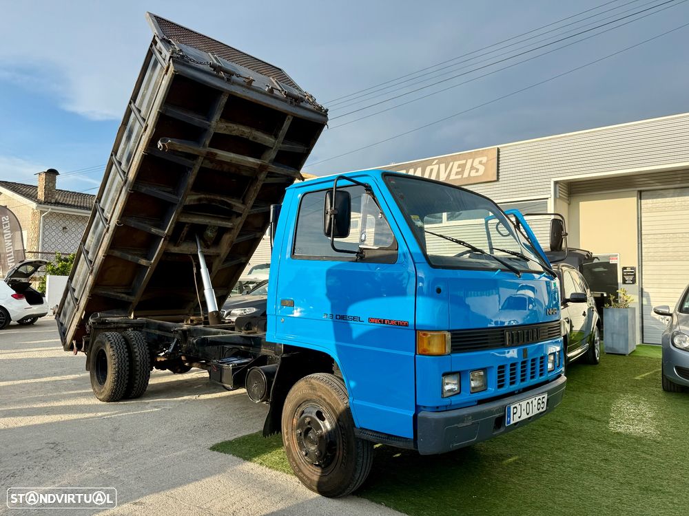 Bedford NKR 3.3 diesel Ligeira BÁSCULA TRIBASCULANTE - 2