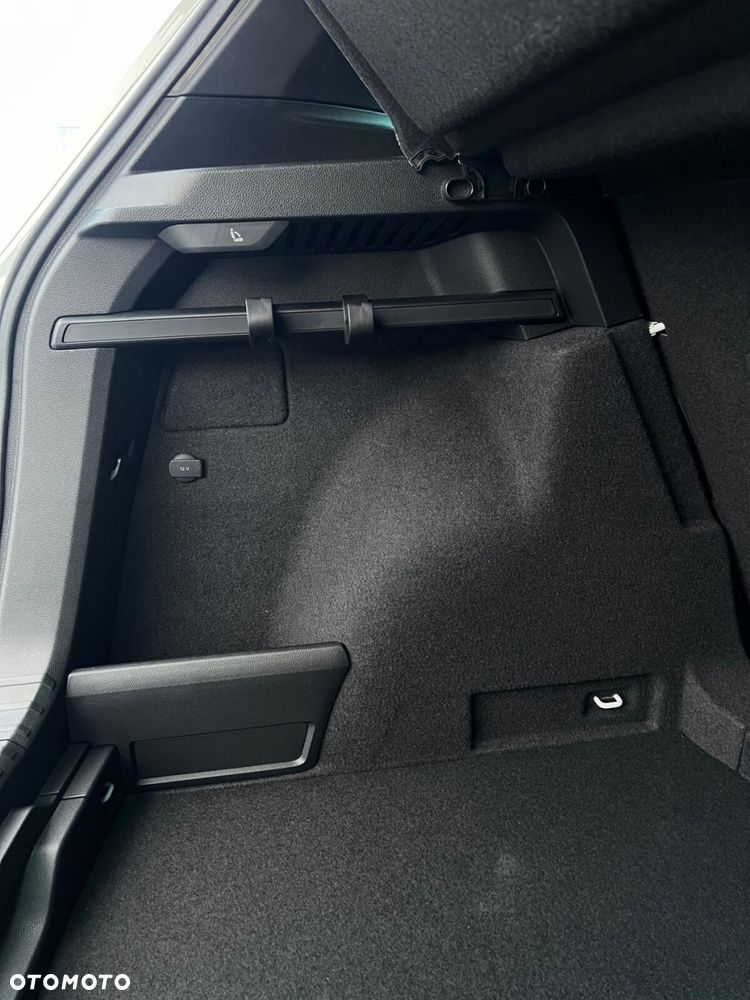 Skoda Karoq 1.5 TSI ACT Sportline DSG - 6