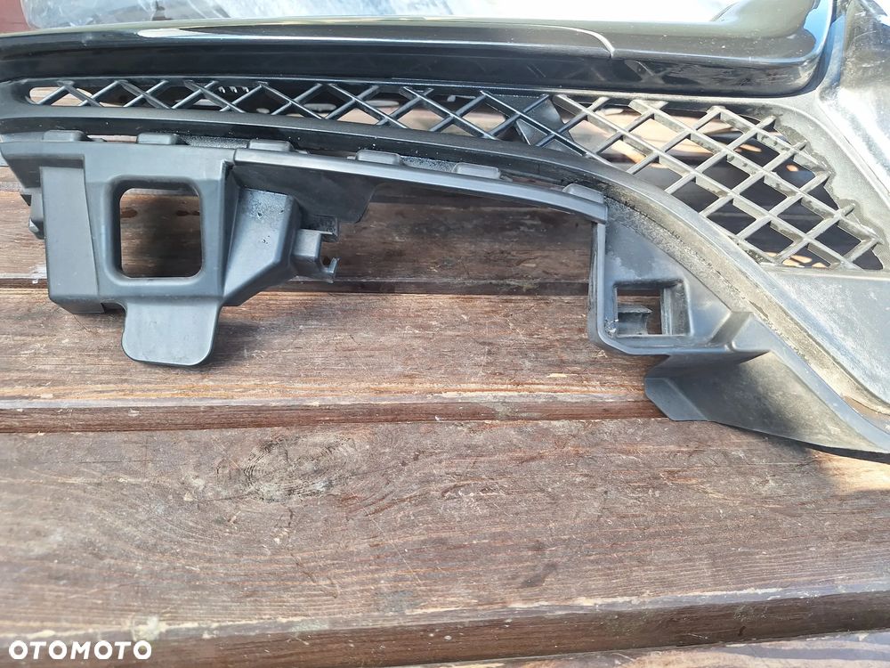 Grill atrapa renault clio IV RS lift trophy - 3