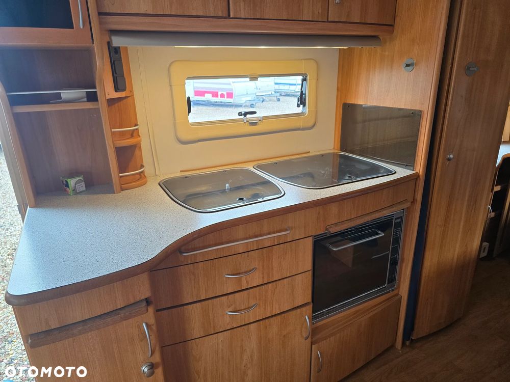 Kabe Polar zimowa Solifer cabby przyczepa kempingowa Alde Primus - 34