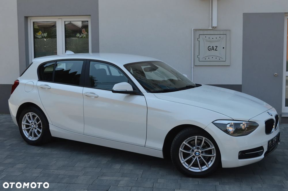 BMW Seria 1 114d Sport Line - 4