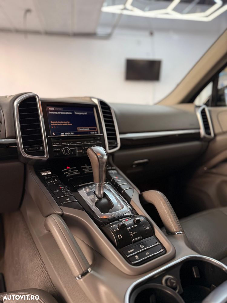 Porsche Cayenne 3.0TD TipTronic - 9
