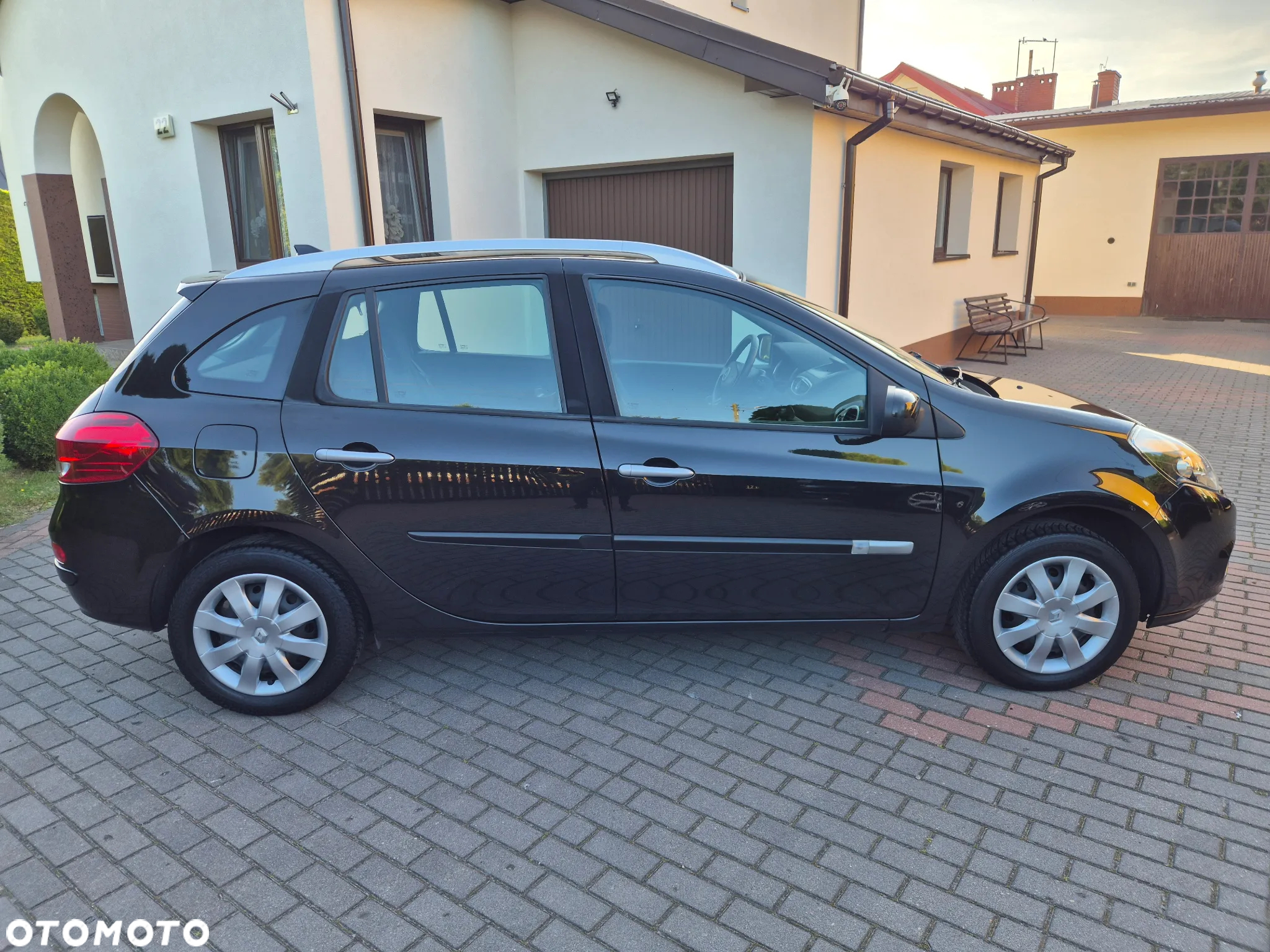 Renault Clio 1.2 16V 75 Expression - 4