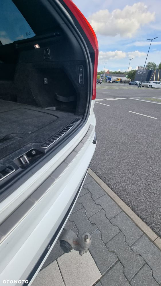 Volvo XC 90 D5 AWD Geartronic RDesign - 14
