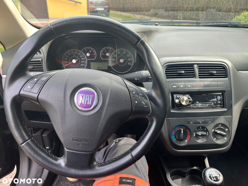 Fiat Punto - 6