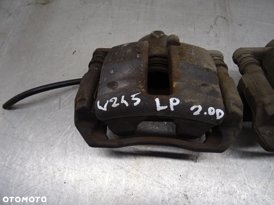 MERCEDES W245 05-08 2.0 CDI ZACISK HAMULCOWY PRAWY LEWY PRZÓD - 2