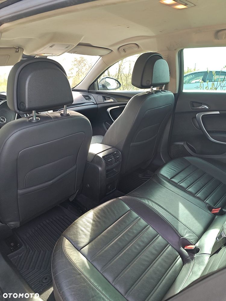 Opel Insignia 1.8 Sport - 11