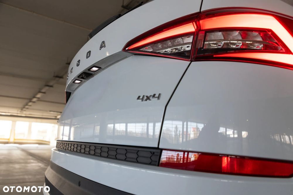 Skoda Kodiaq 2.0 TDI 4x4 DSG Scout - 22