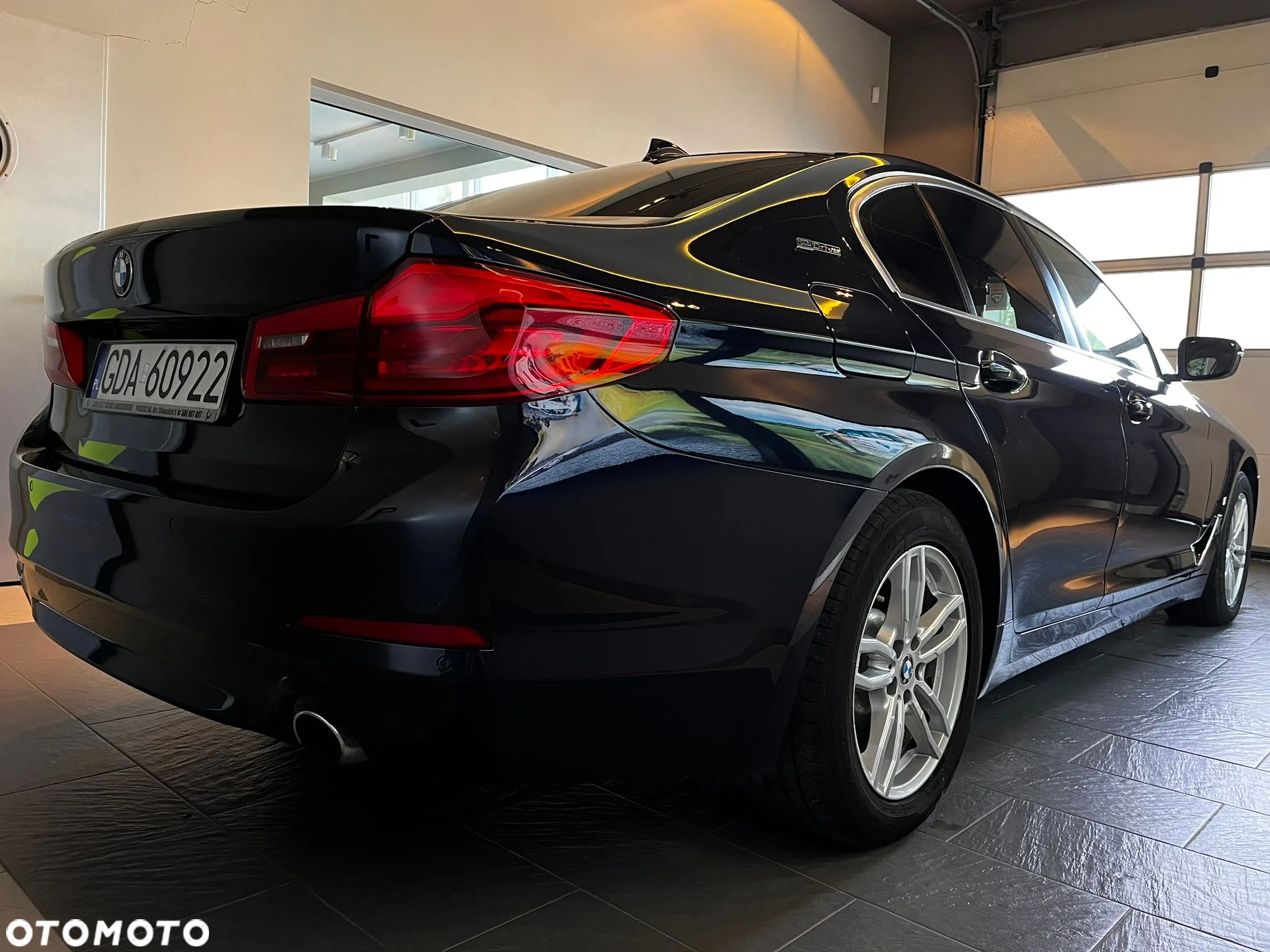 BMW Seria 5 530e iPerformance - 9