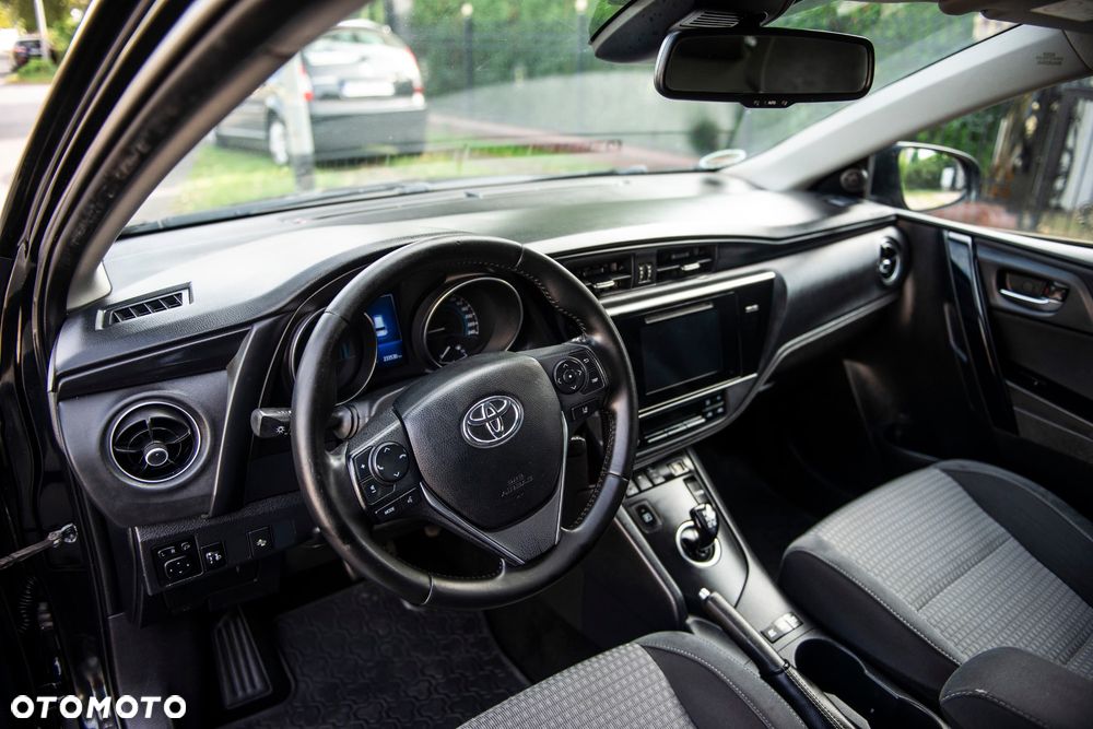 Toyota Auris - 19
