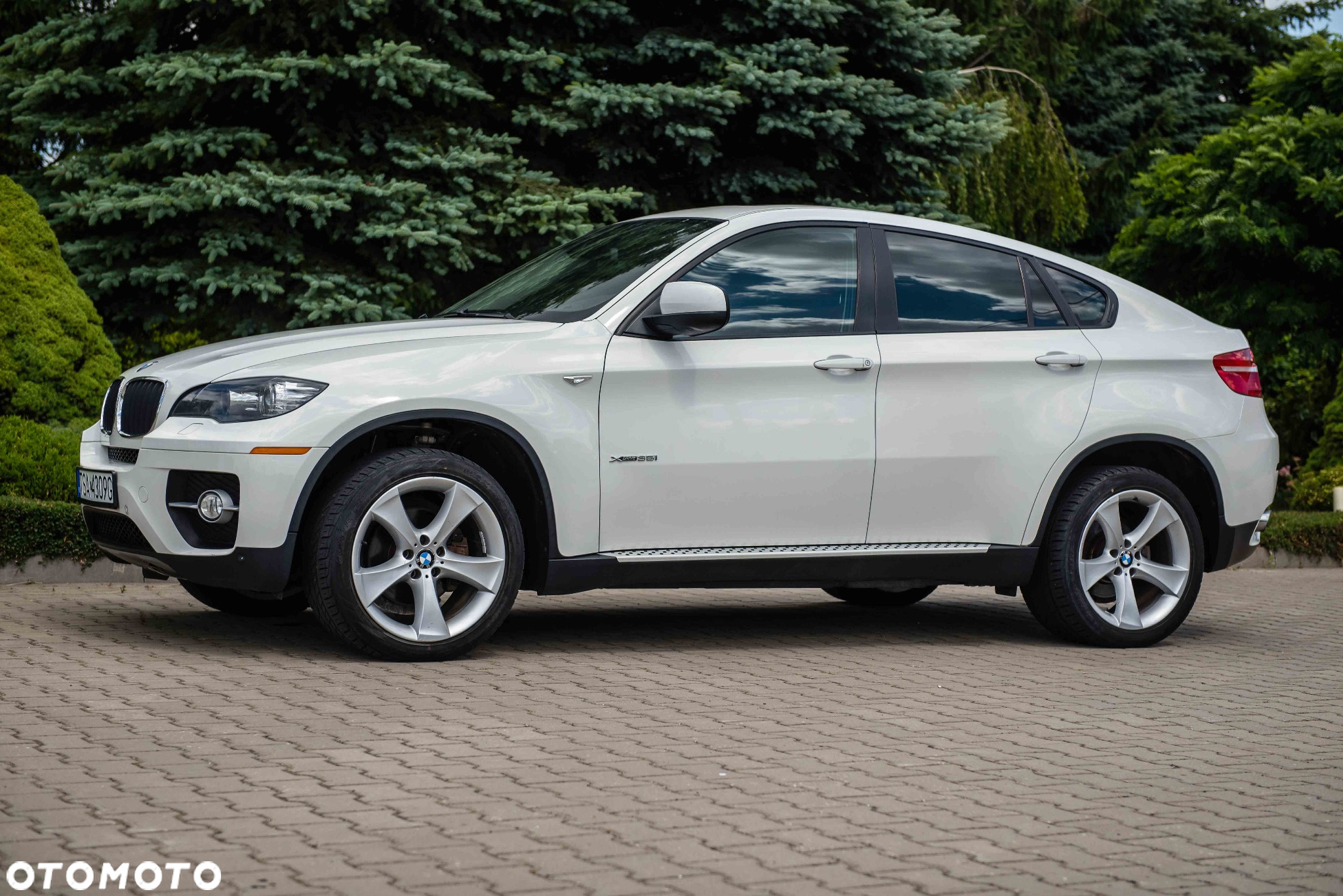 BMW X6 xDrive35i - 14