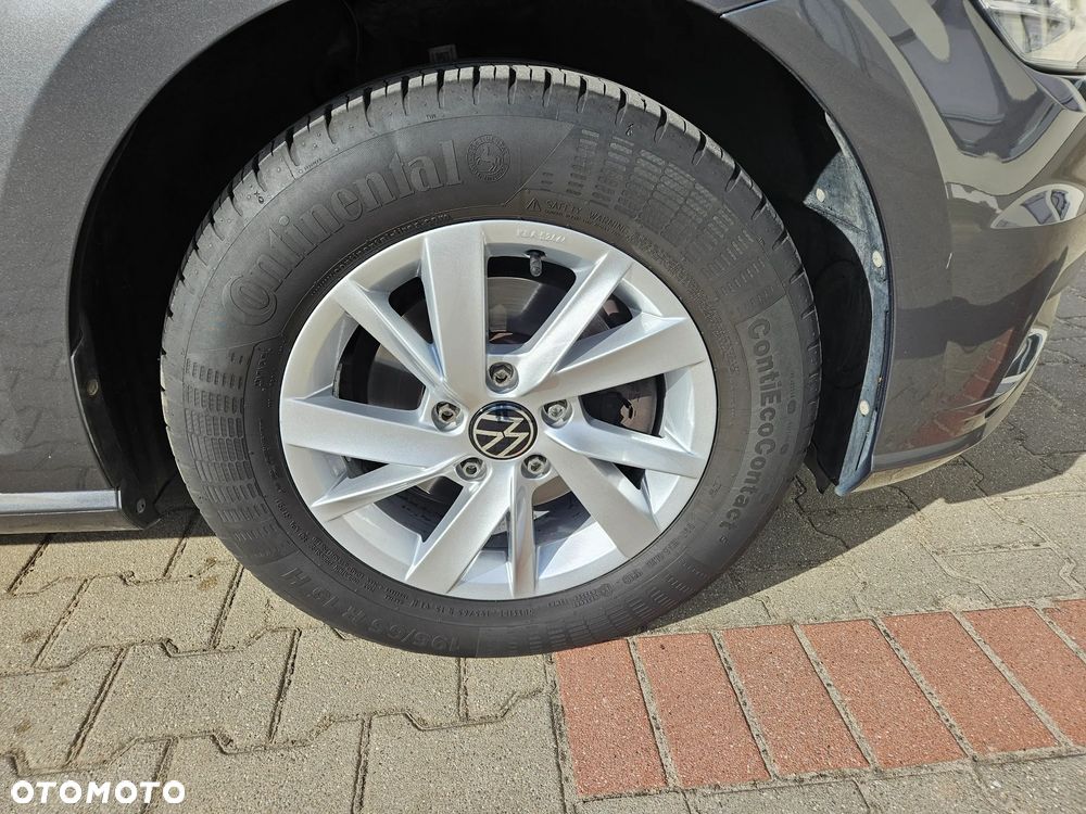 Volkswagen Golf 1.0 TSI Trendline - 31