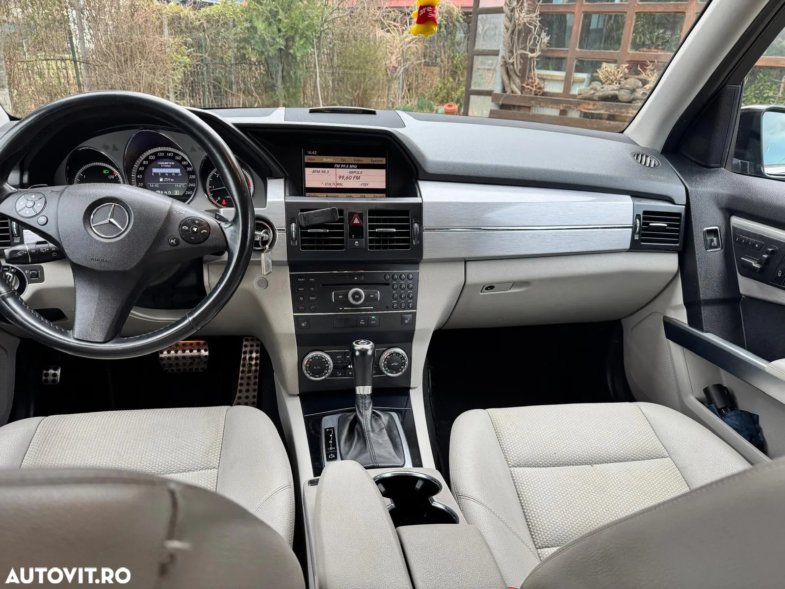 Mercedes-Benz GLK - 3