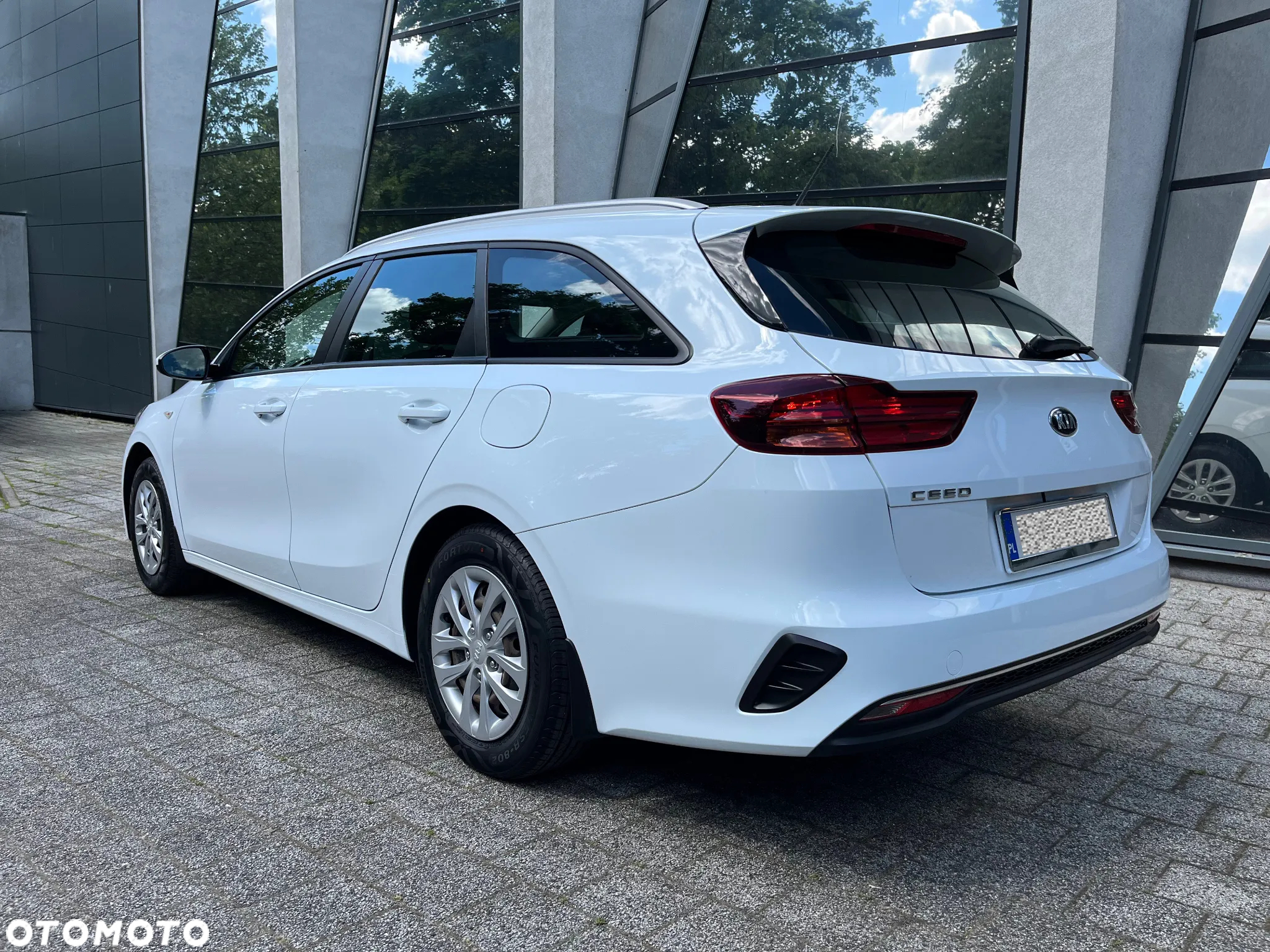 Kia Ceed 1.6 CRDi SCR S - 5