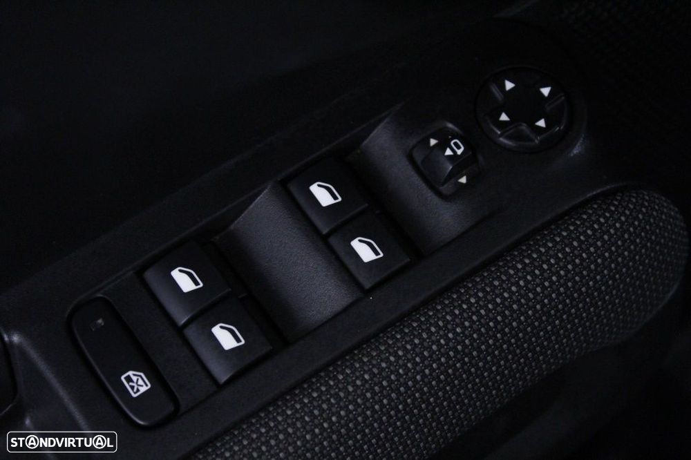 Citroën C3 Aircross 1.2 PureTech Plus - 21