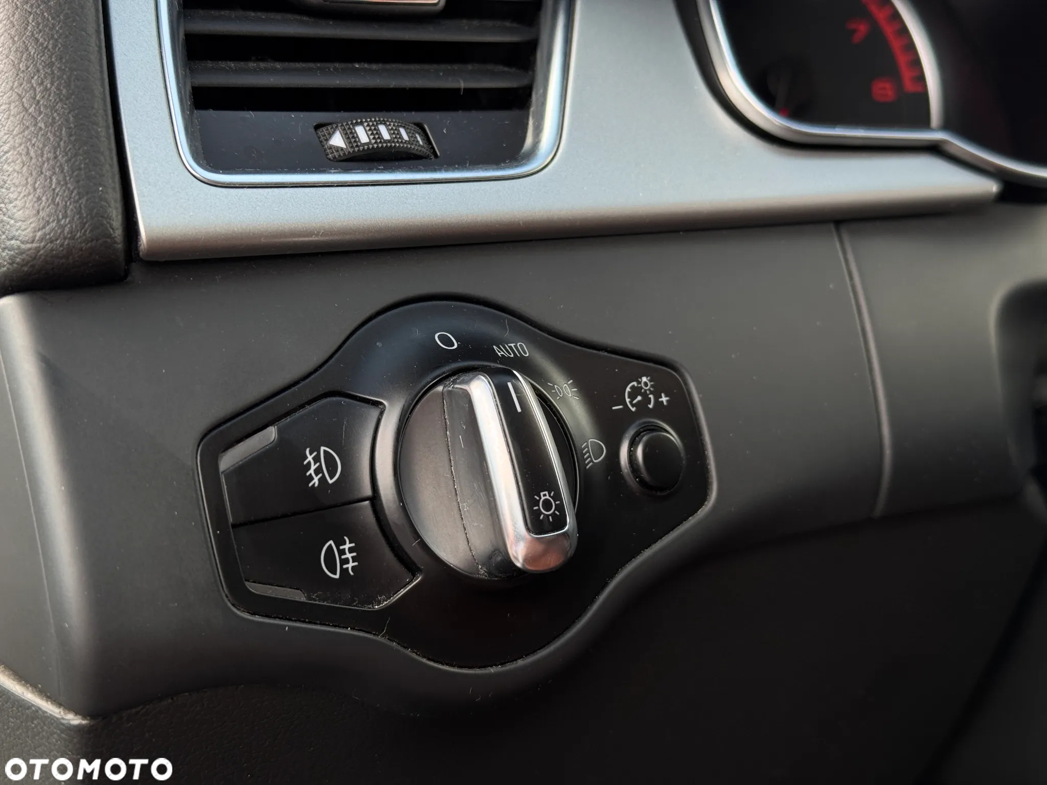 Audi A5 3.2 FSI Quattro S tronic - 29