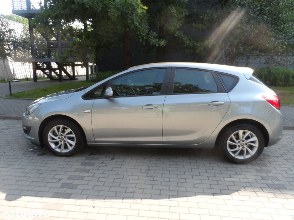 Opel Astra 1.4 T Active - 2