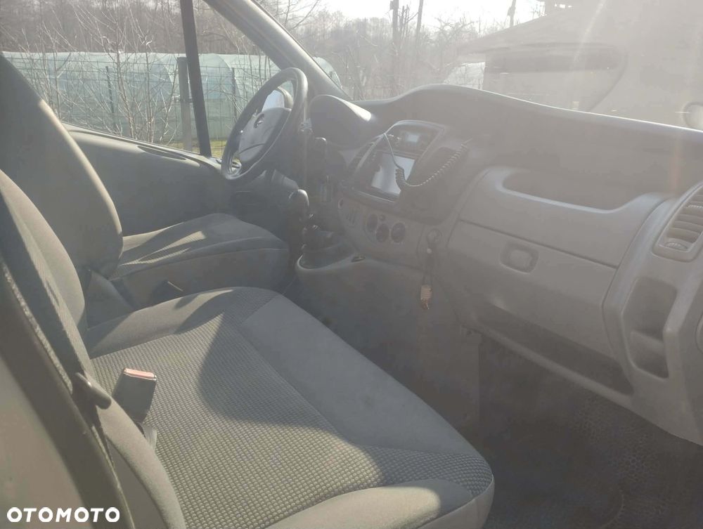 Opel vivaro - 5