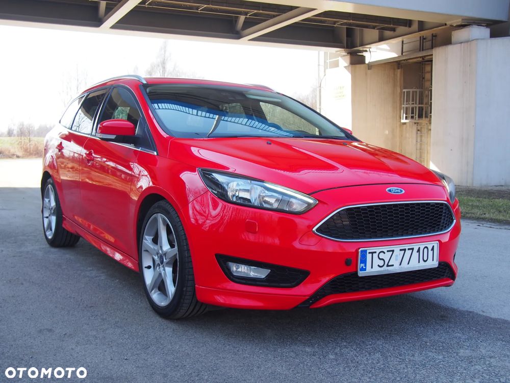 Ford Focus 1.0 EcoBoost ST-Line Red ASS - 3