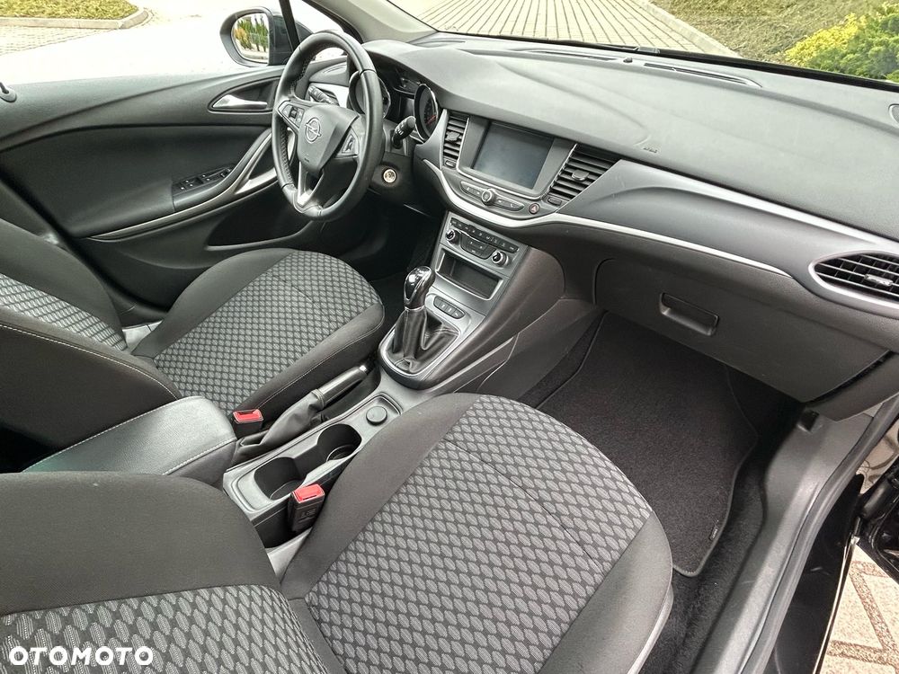 Opel Astra - 18