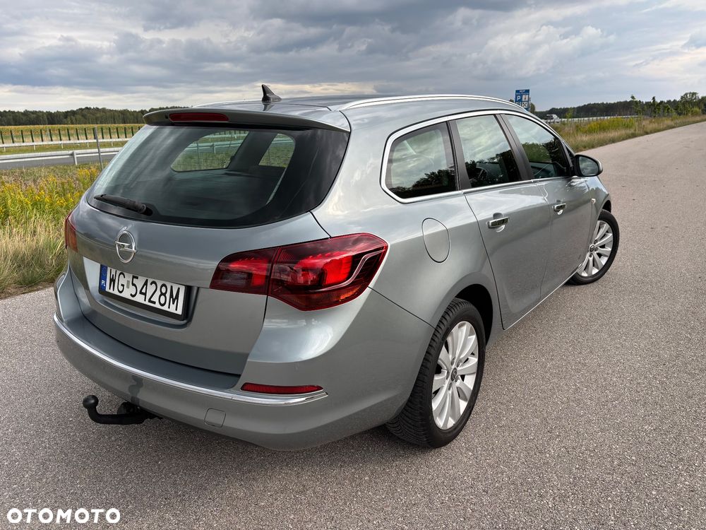 Opel Astra 1.7 CDTI Cosmo S&S - 4