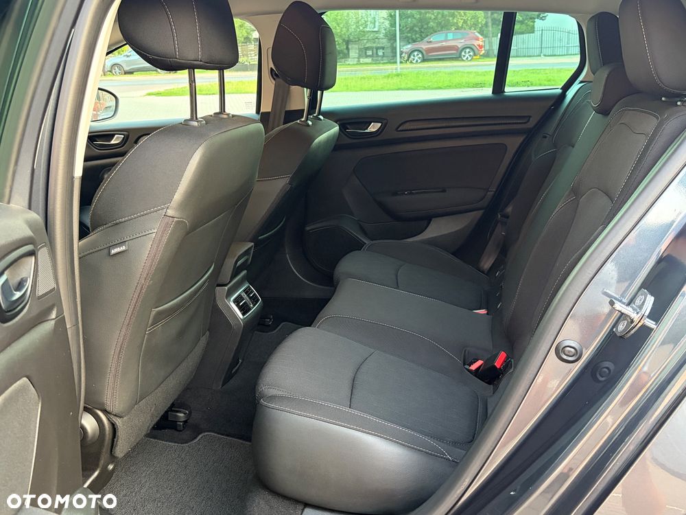 Renault Megane 1.3 TCe FAP Intens - 15