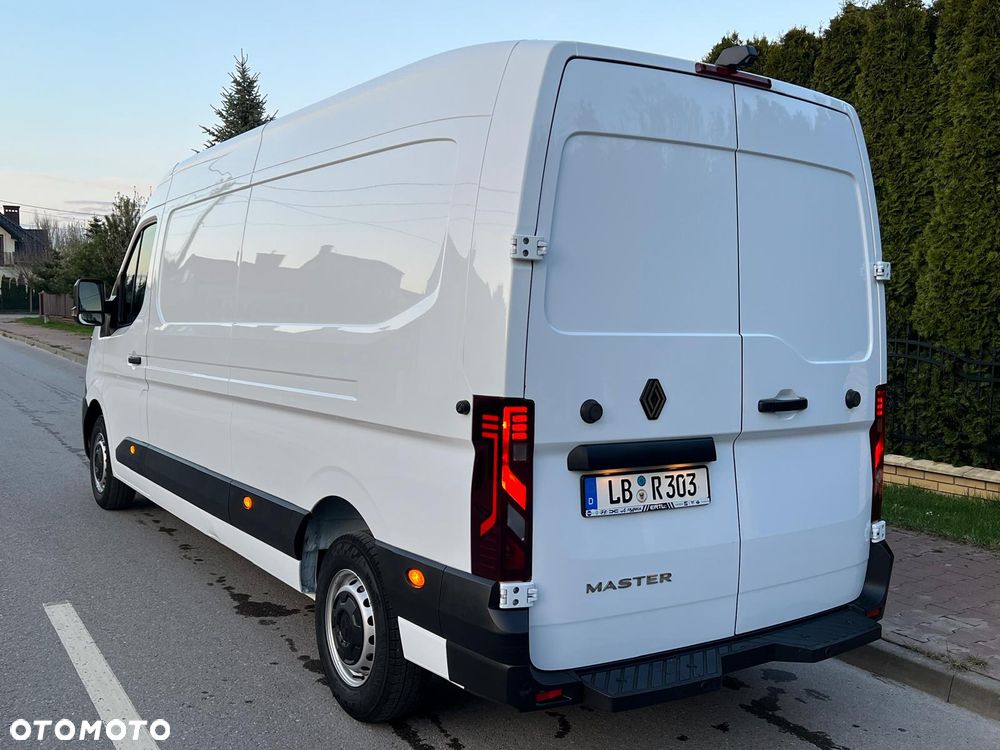 Renault Master - 10