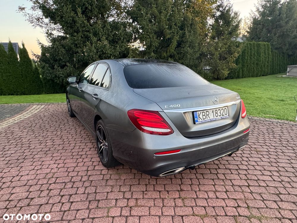 Mercedes-Benz Klasa E 400 4-Matic 9G-TRONIC - 8