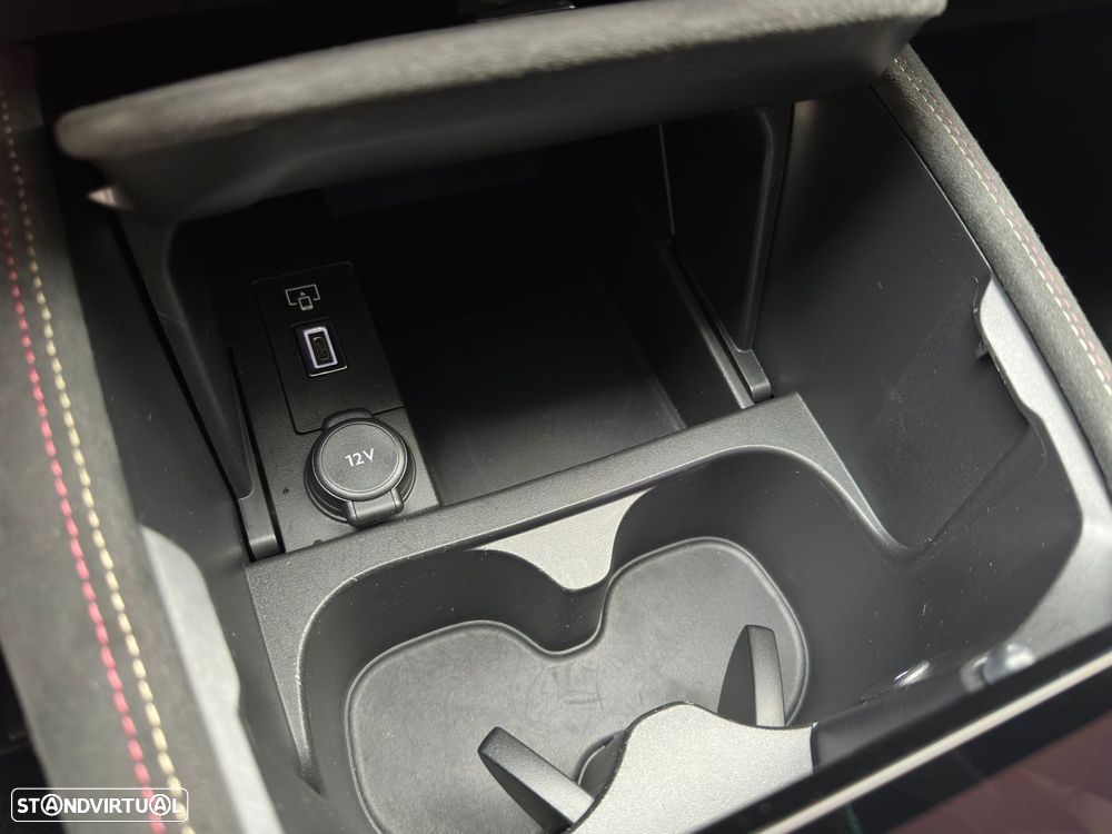 DS DS4 1.2 PureTech Performance Line EAT8 - 16