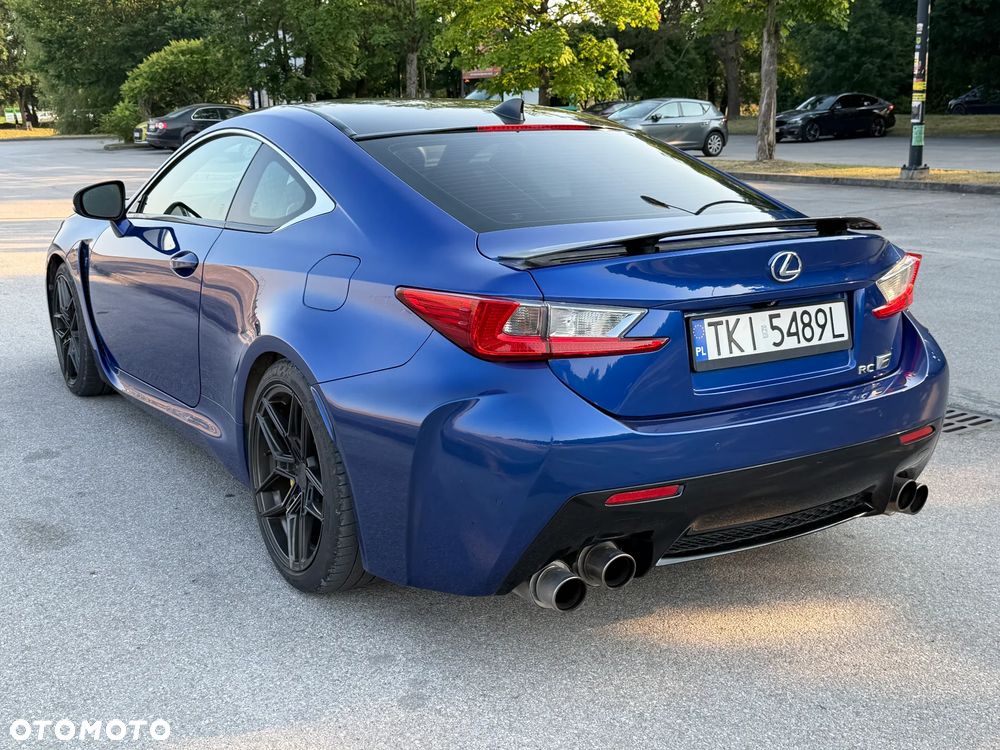 Lexus RC F Carbon - 2