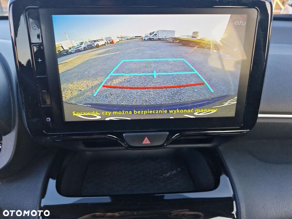 Toyota Yaris Cross Hybrid 1.5 Comfort - 17