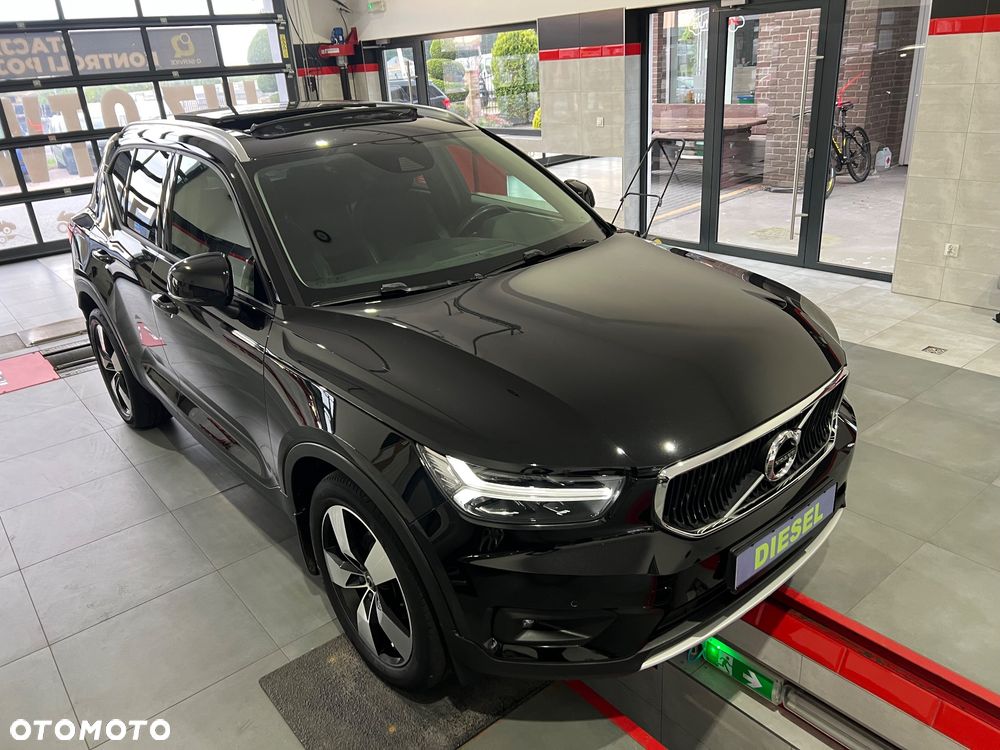 Volvo XC 40 D3 R-Design - 12