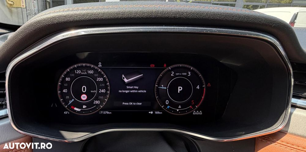 Jaguar F-Pace D200 AWD SE - 15