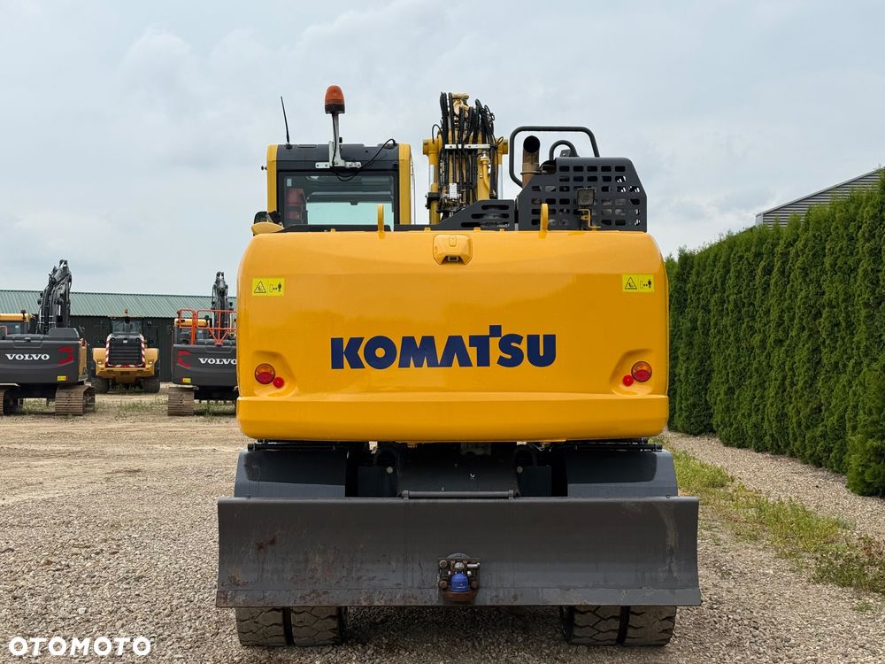 Komatsu PW 160-11 - 12