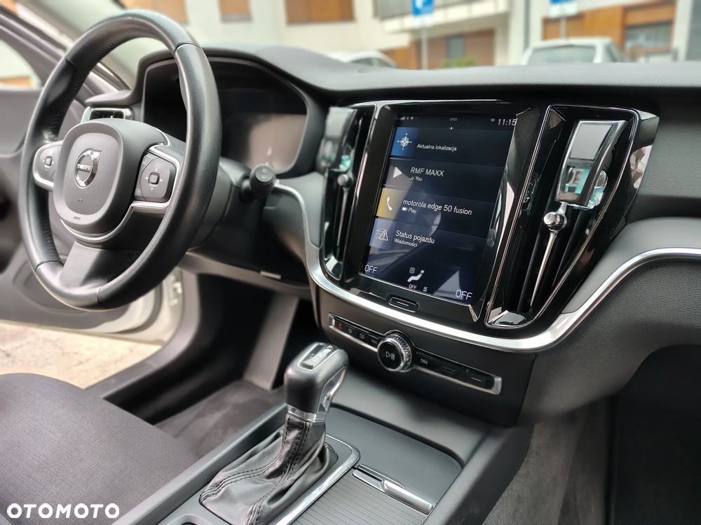 Volvo V60 D3 SCR Momentum - 21