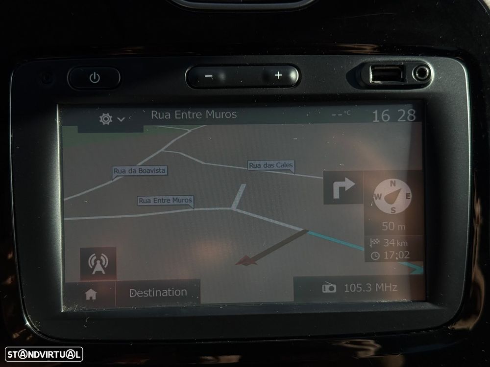 Renault Captur - 41
