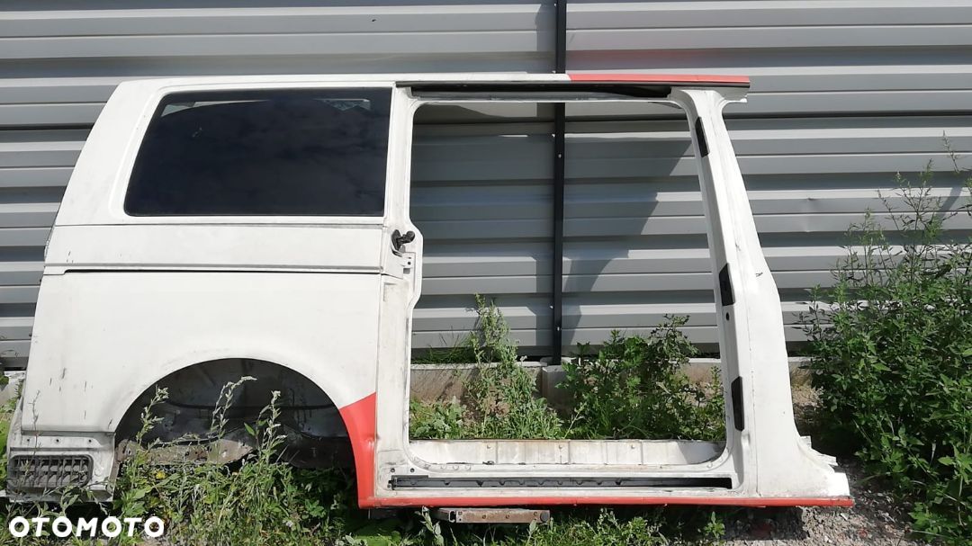 BŁOTNIK PRAWY BOK VW TRANSPORTER T5 MULTIVAN RADOM - 1