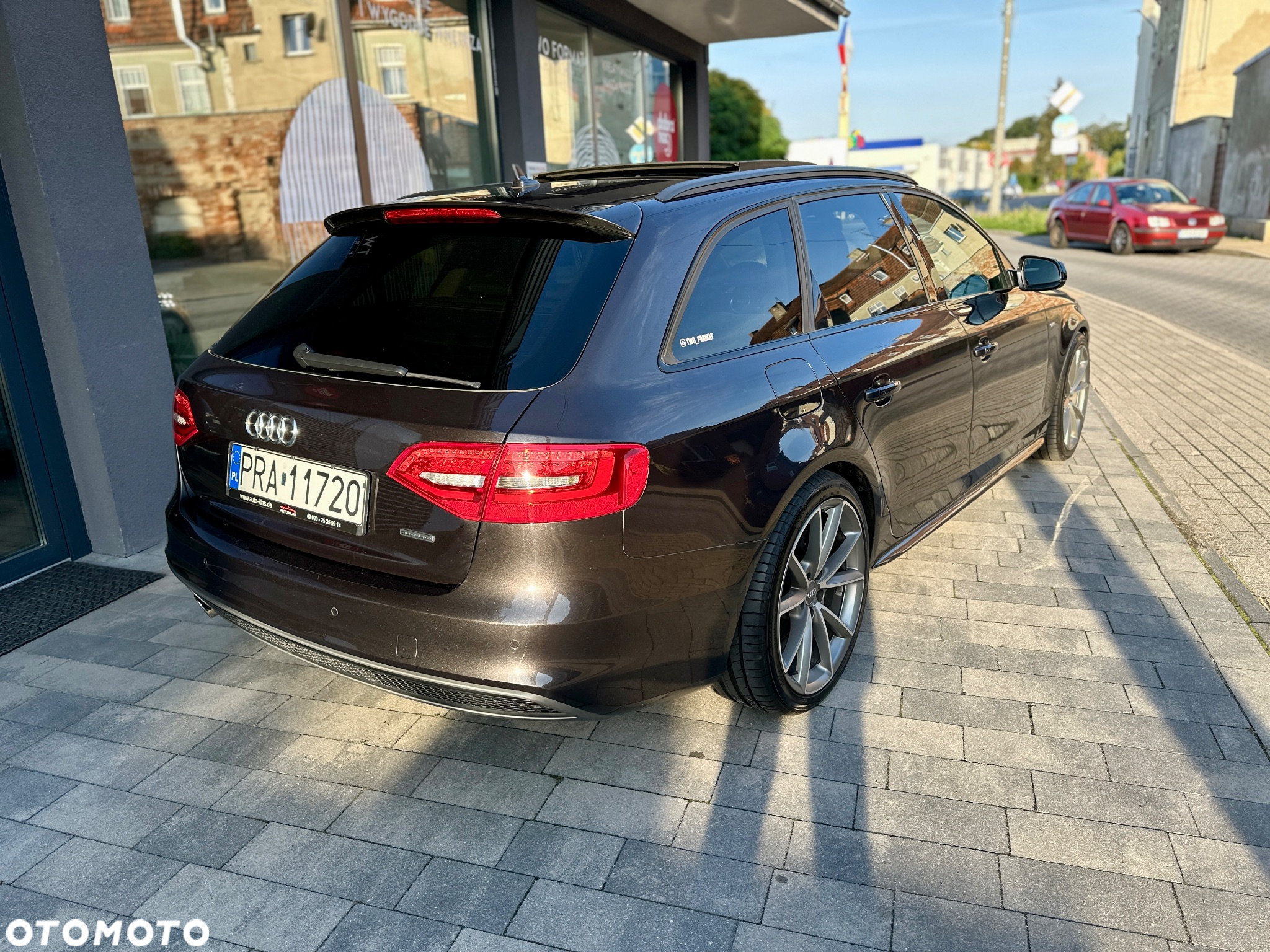 Audi A4 Avant 2.0 TDI DPF clean diesel quattro S tronic S line Sportpaket - 20