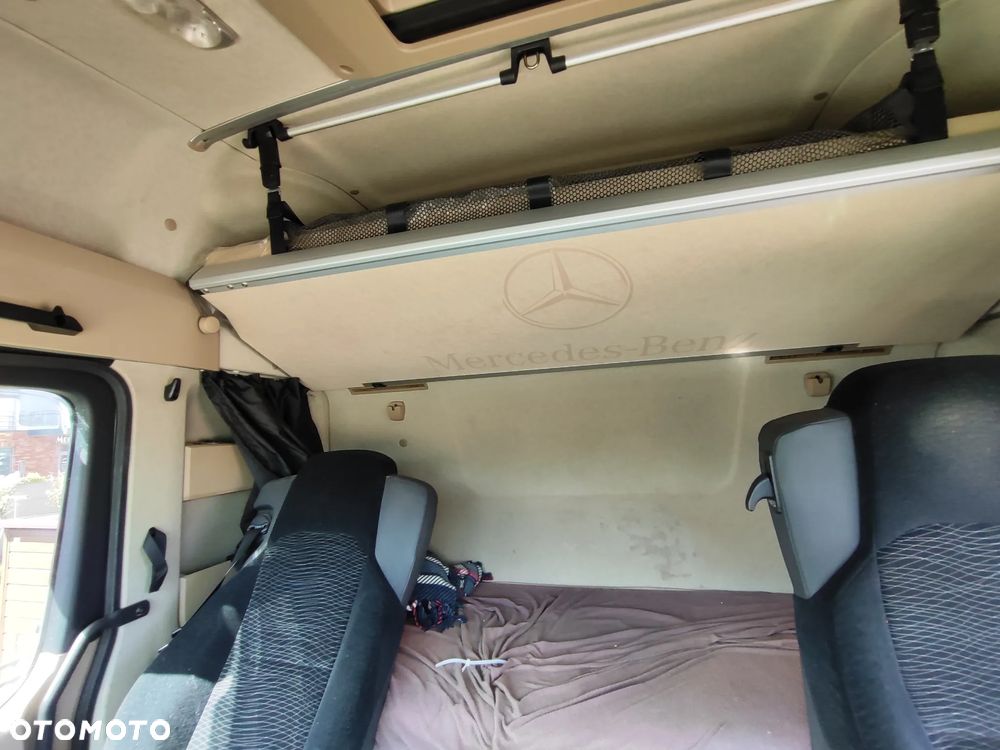 Mercedes-Benz ACTROS - 6