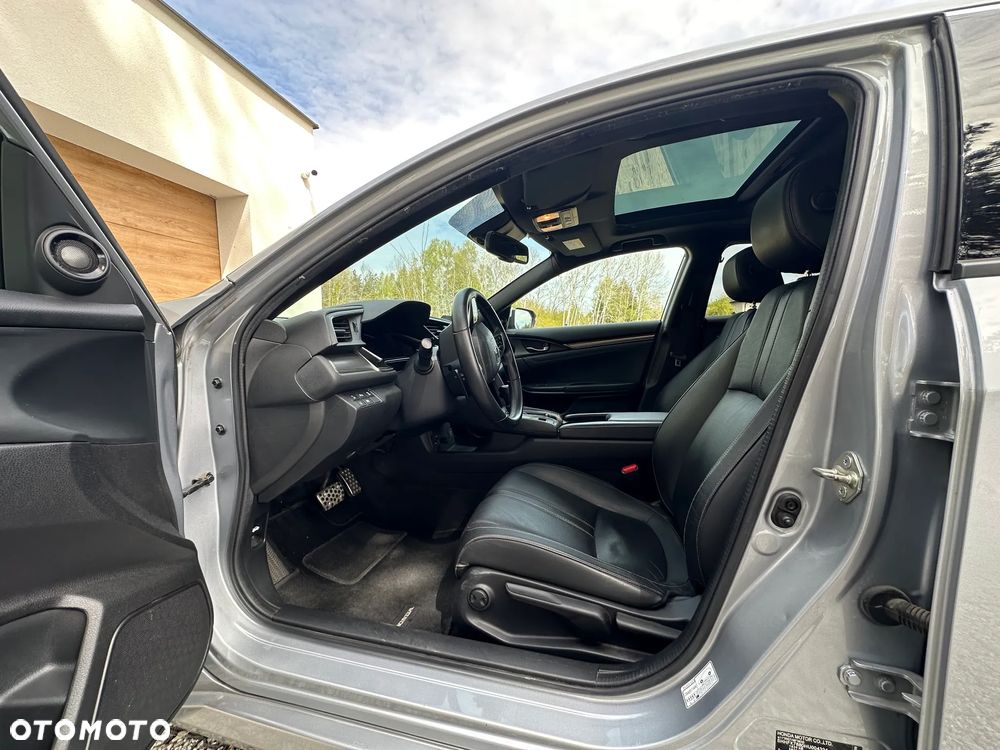 Honda Civic 1.5 T Prestige (Navi) - 18