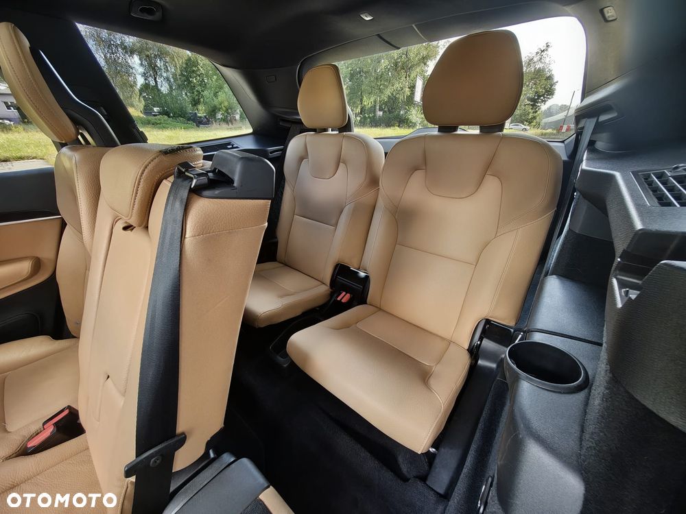 Volvo XC 90 T6 AWD Momentum 7os - 15