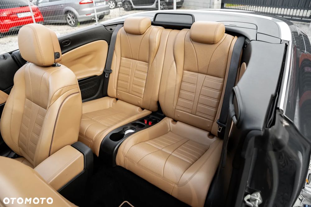 Opel Cascada 1.4 T Cosmo S&S - 23