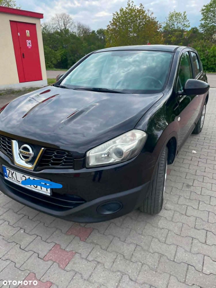 Nissan Qashqai 1.6 visia - 1