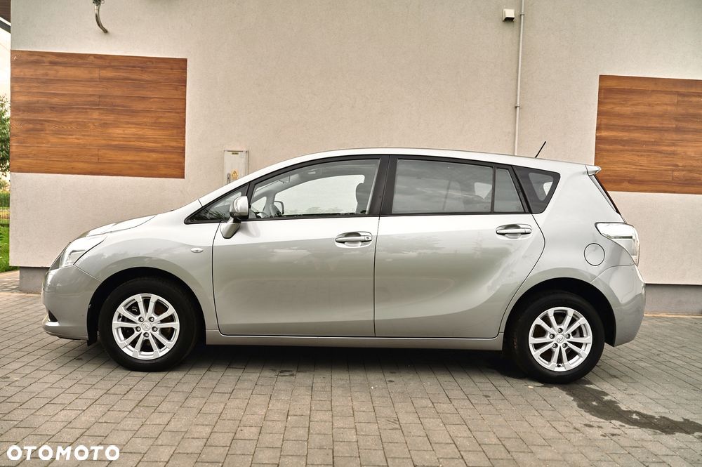 Toyota Verso 1.8 7-Sitzer Skyview Edition - 14