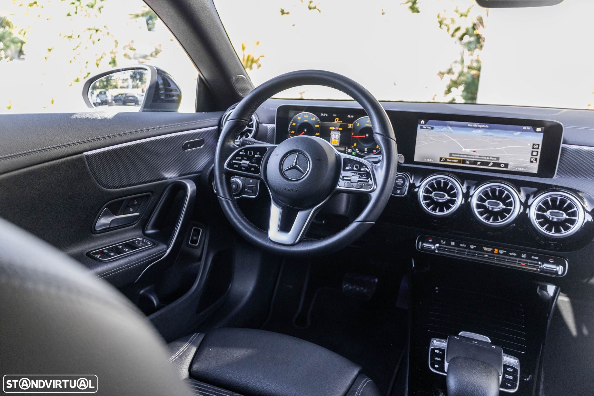 Mercedes-Benz CLA 200 - 12